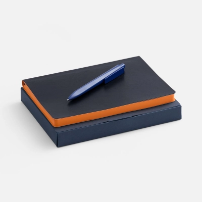 
                                                Doppio set, blue with orange.
                                                