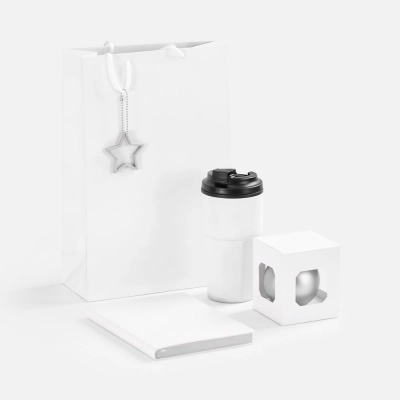 
                                                Astrela set, white with silver.
                                                