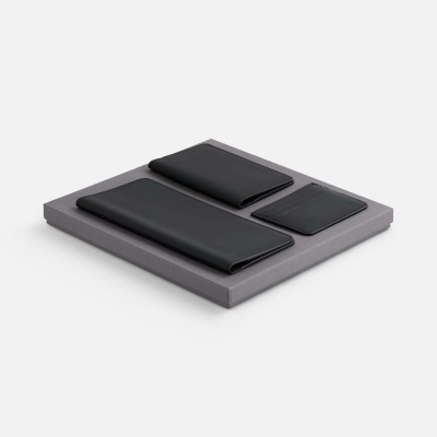 
                                                Alaska Trio set, black
                                                