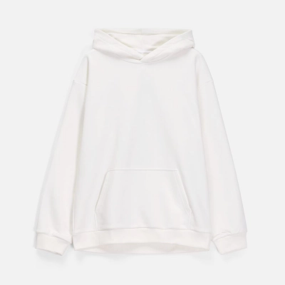 
                                                Unisex oversized Songo hoodie, milky white.
                                                