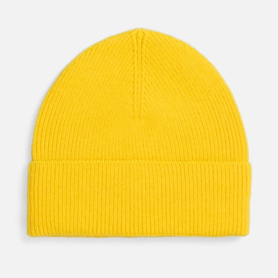 
                                                Color Boom yellow cap.
                                                
