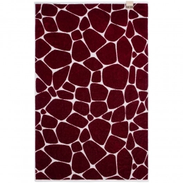 Giraffe towel, large, beige with burgundy