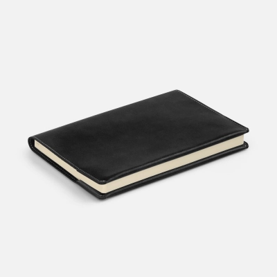 
                                                Apache daily planner, undated, black.
                                                
