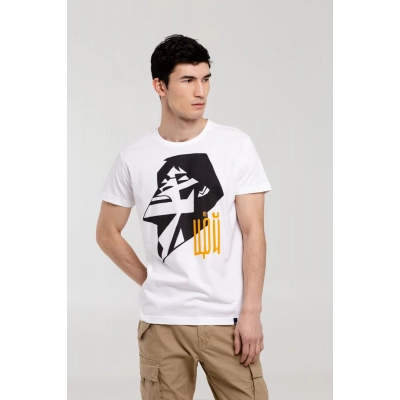 
                                                T-shirt 