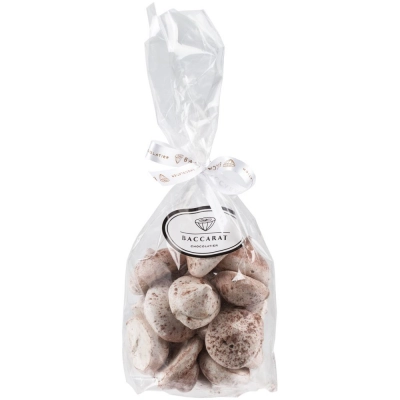 
                                                Baiser meringues, with chocolate chips
                                                