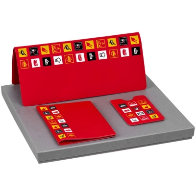 
                                                A set of personal accessories Industry, cafes and restaurants
                                                