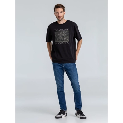 
                                                Oversize Deadline T-shirt, black
                                                