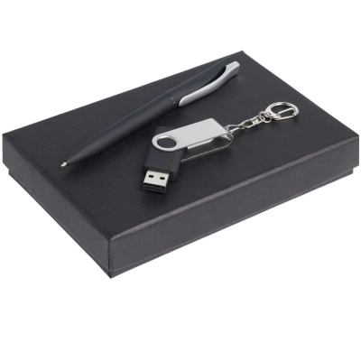 
                                            Набор Twist Classic, черный, 16 Гб
                                            