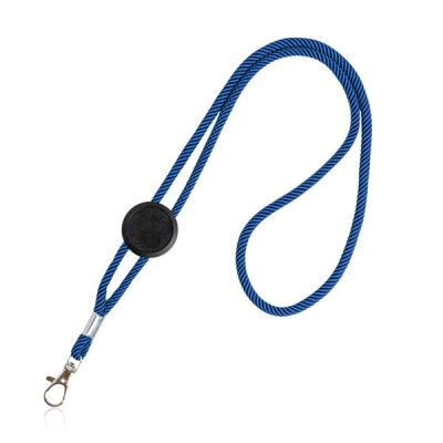 
                                            Adjustable leash with carabiner
                                            