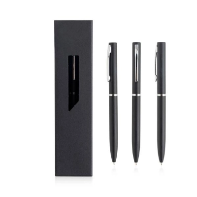 
                                                Metal pen in a gift package
                                                