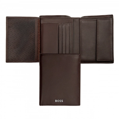 
                                                Classic Smooth Brown Briefcase
                                                