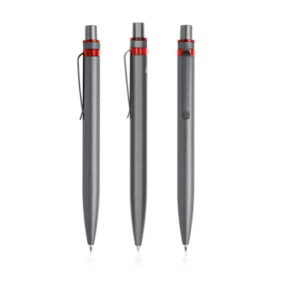 
                                            Переработанная алюминиевая ручка с цветным акцентом
                                            