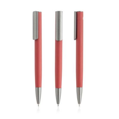 
                                                Recycled aluminum pen with bamboo detail
                                                