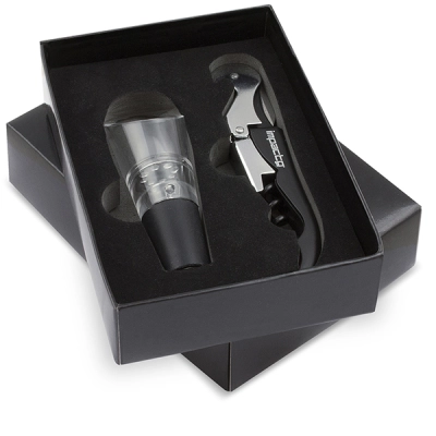 
                                            Wine corkscrew and pourer set
                                            