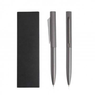 
                                                Writing set / Metzinger
                                                