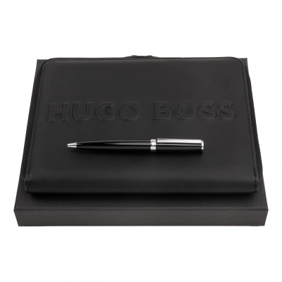 
                                                Подарочный набор HUGO BOSS: ручка и папка A5 - HSN2544A + HTM209A
                                                