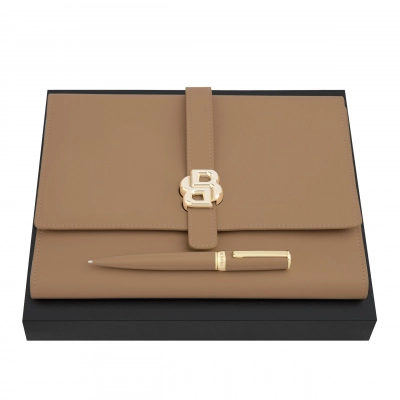 
                                                Подарочный набор Hugo Boss: портфель и ручка HDM520X + HSC5204X
                                                