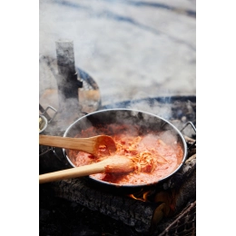 Черная эмалированная сковорода DORIS