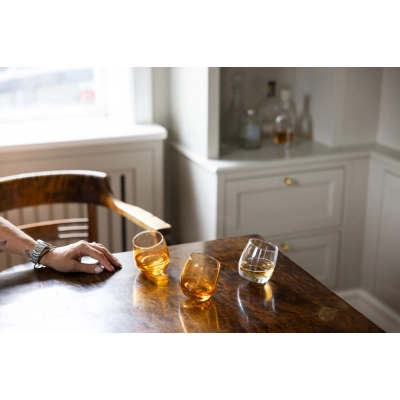 
                                            Glasses with Rounded Bottom, Set of 6, Amber
                                            