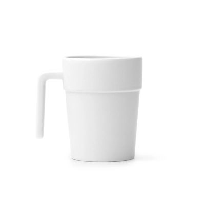 
                                                MUG DANEK WHITE
                                                