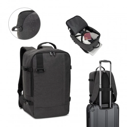 CIES. Backpack developed to fulfil the dimensions required by airlines in high-density 600D recycled polyester