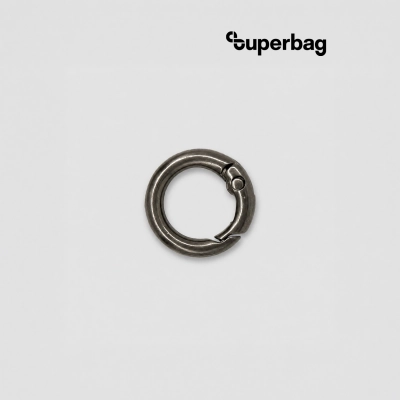 
                                                Carabiner Ring for Gear Attachment, 2cm (Black Nickel)
                                                