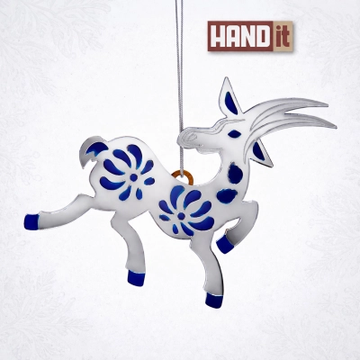 
                                                Christmas Tree Ornament Goat (Silver with Blue)
                                                