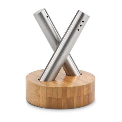 
                                            Salt & Pepper Shakers Quera
                                            