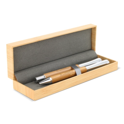 
                                                Metal ball pen and rollerball set bamboo in gift box
                                                