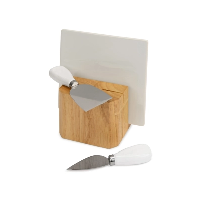 
                                                3-piece cheese set 
                                                