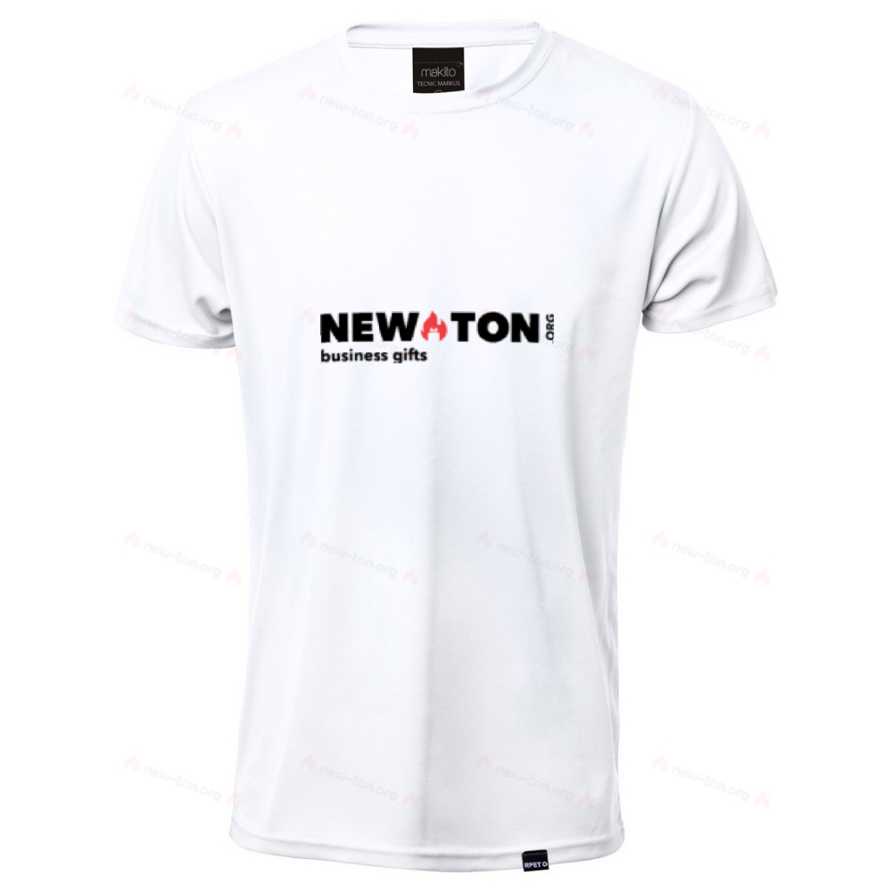 Спортивная футболка