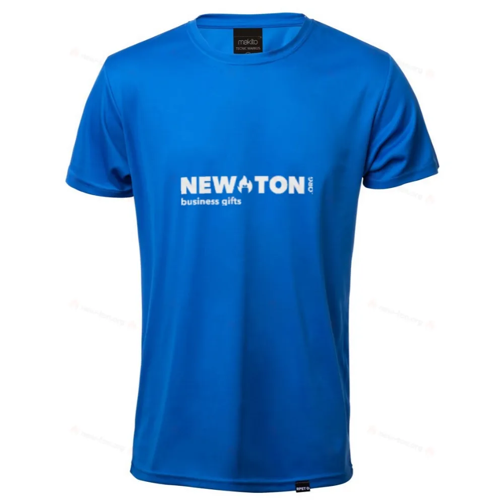 Спортивная футболка