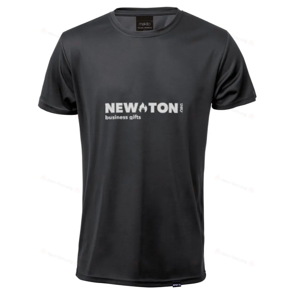 Спортивная футболка