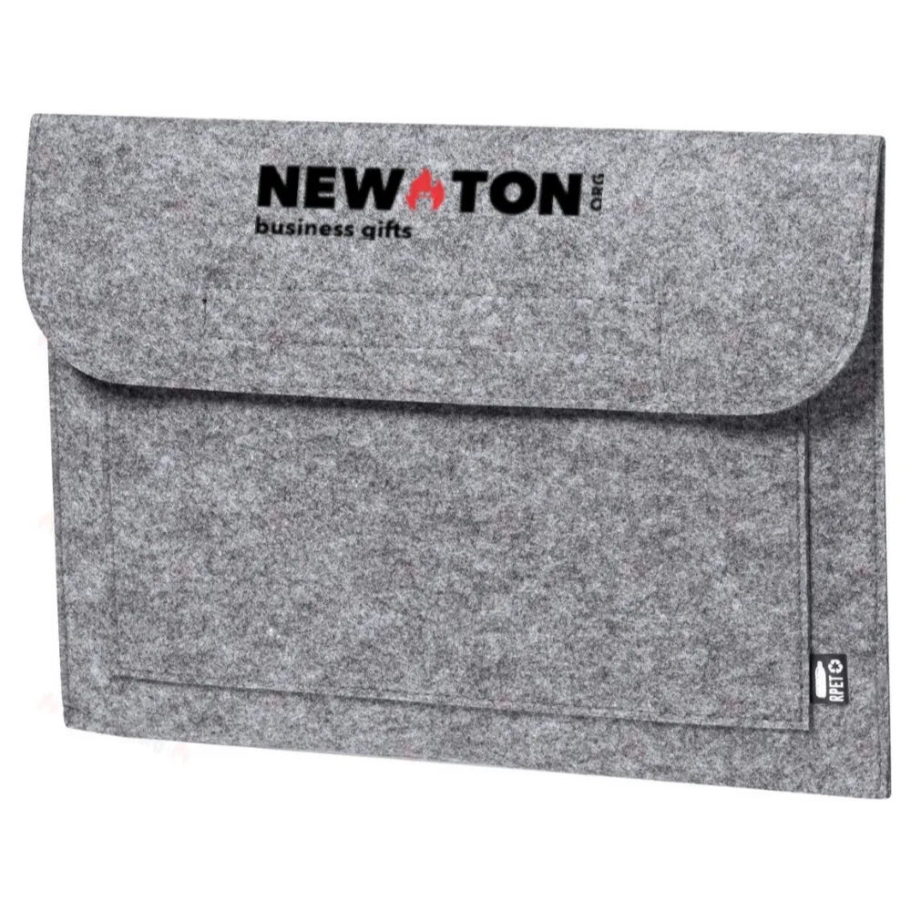 
                                                RPET laptop pouch
                                                