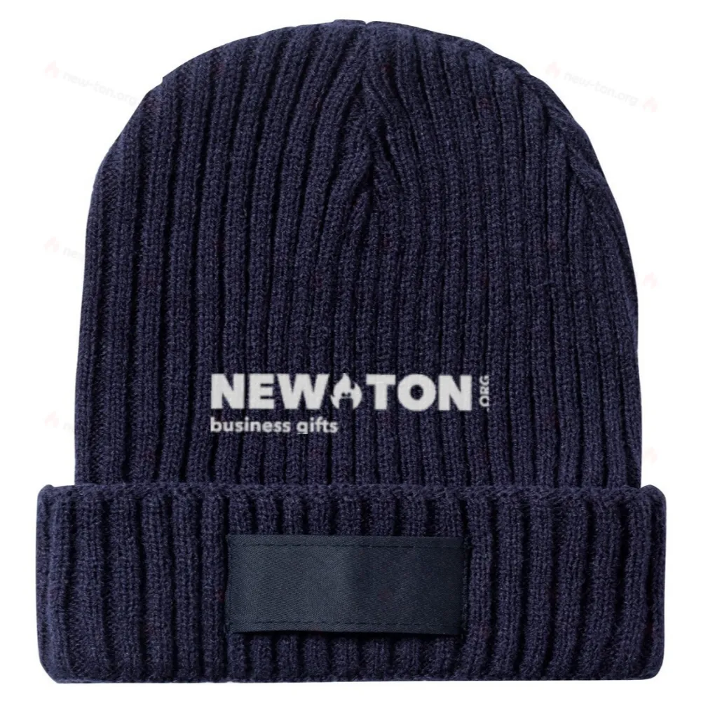 Зимняя шапка