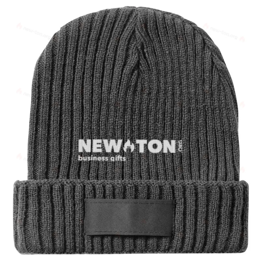 Зимняя шапка