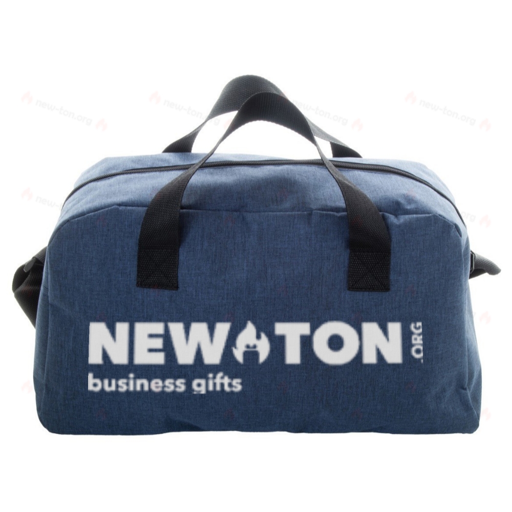 Спортивная сумка из переработанного полиэтилентерефталата (RPET)