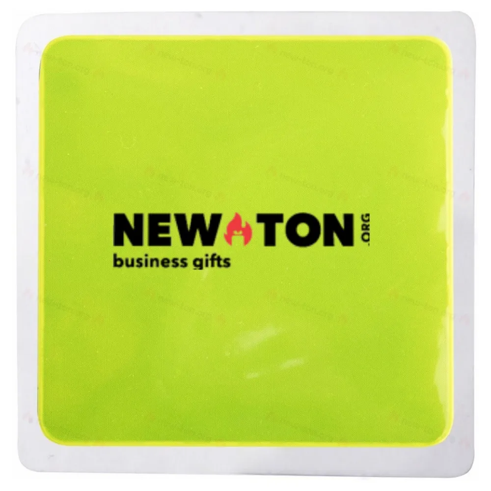 Светоотражающая наклейка