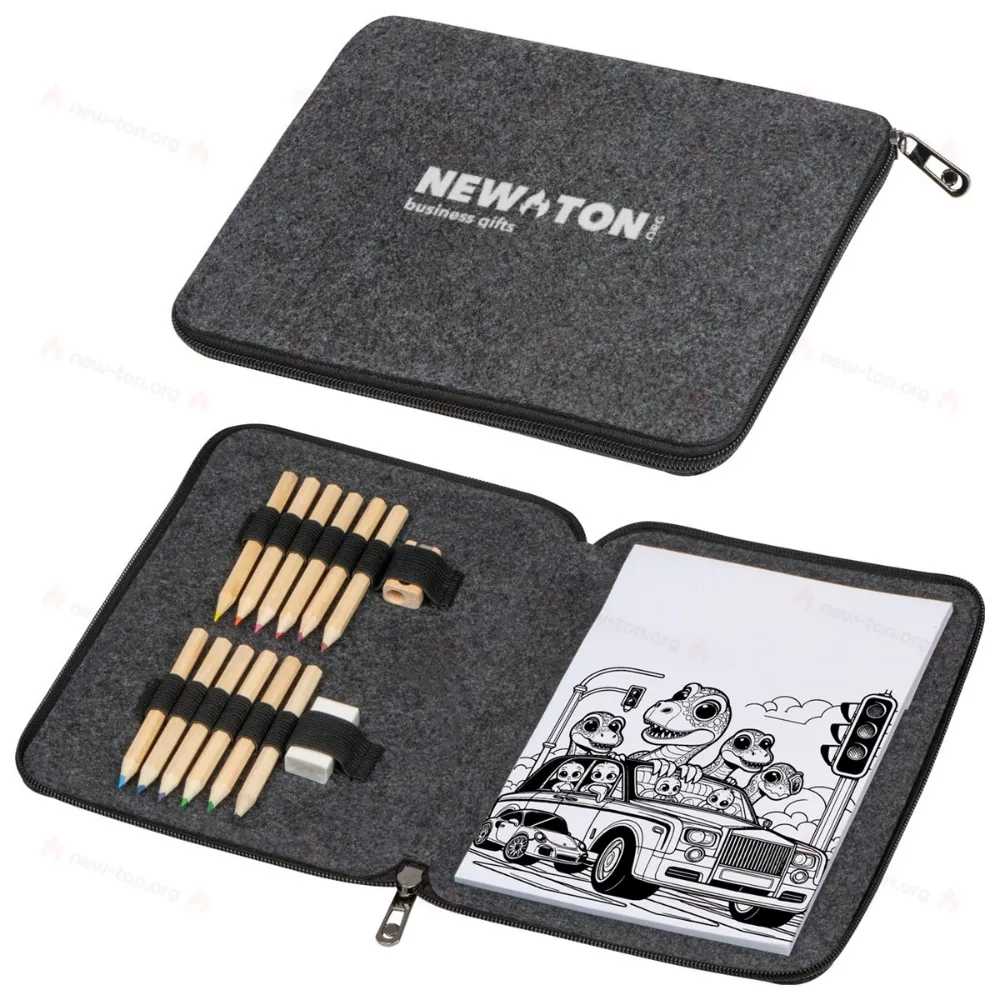 
                                            Colouring set in felt case
                                            