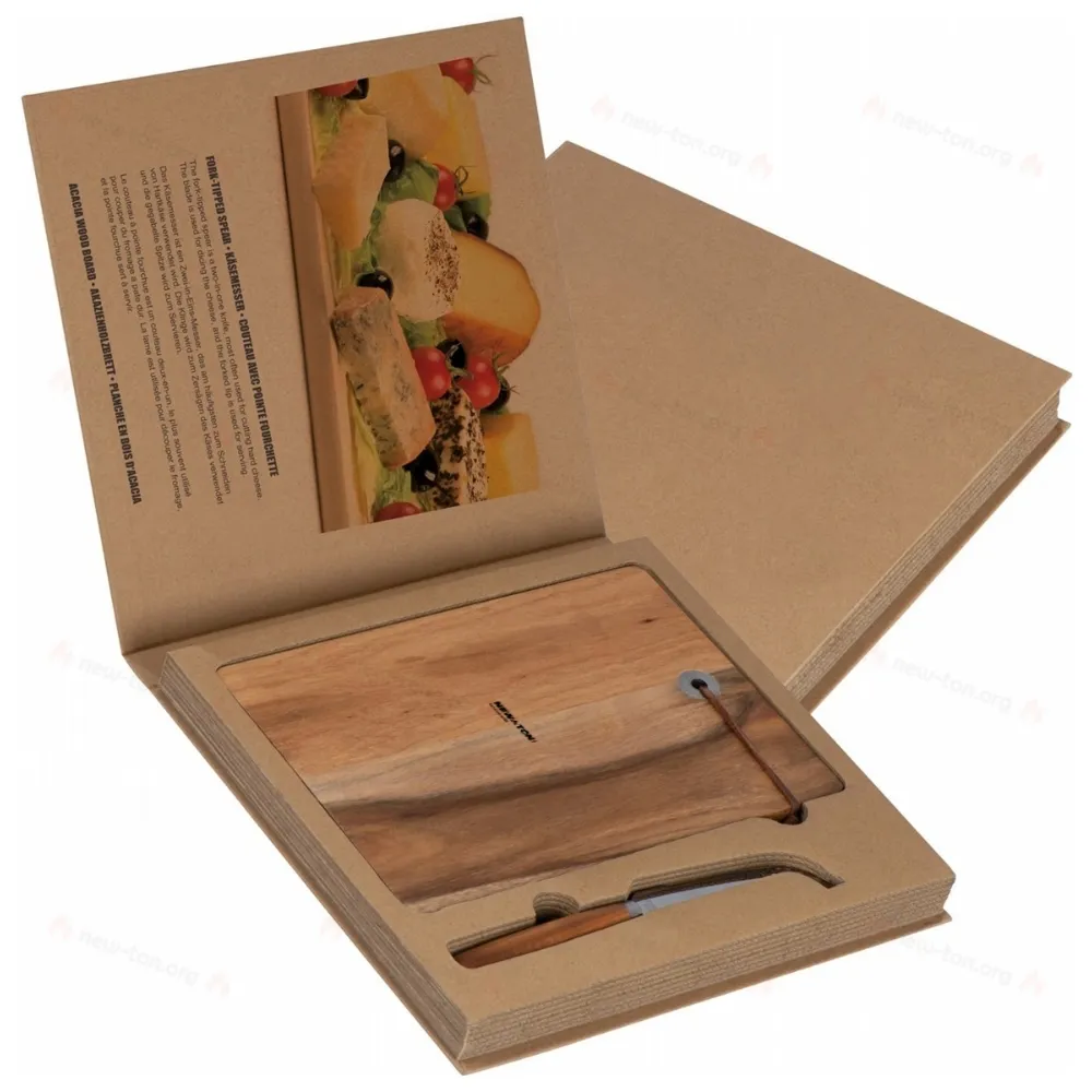 
                                            Доска и нож для сыра
                                            