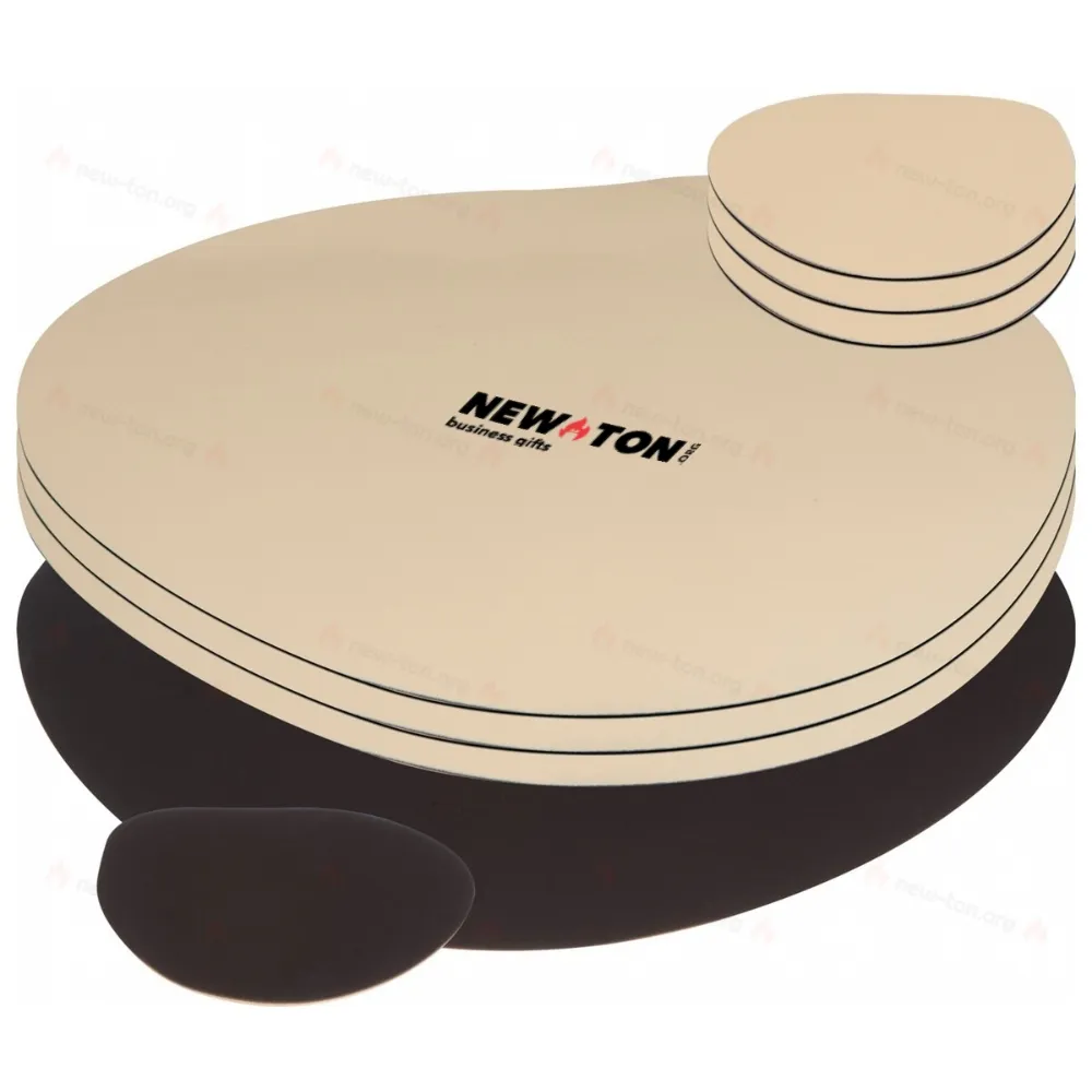 8 предметов сервировочных салфеток