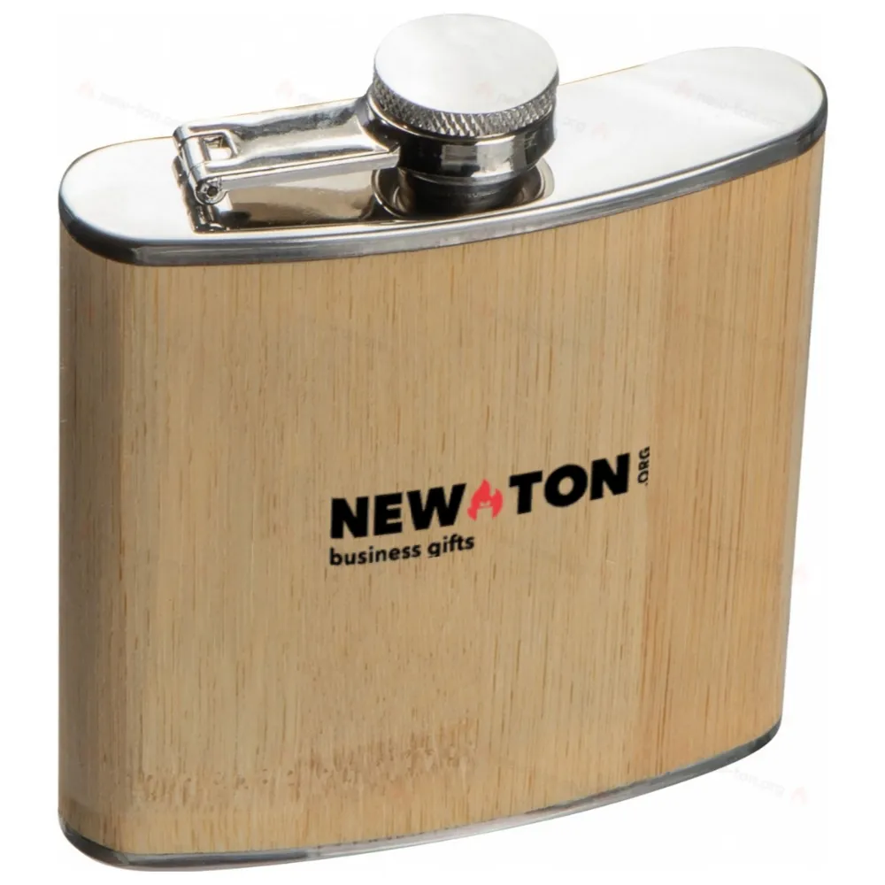 
                                            Hip flask with bamboo cover
                                            