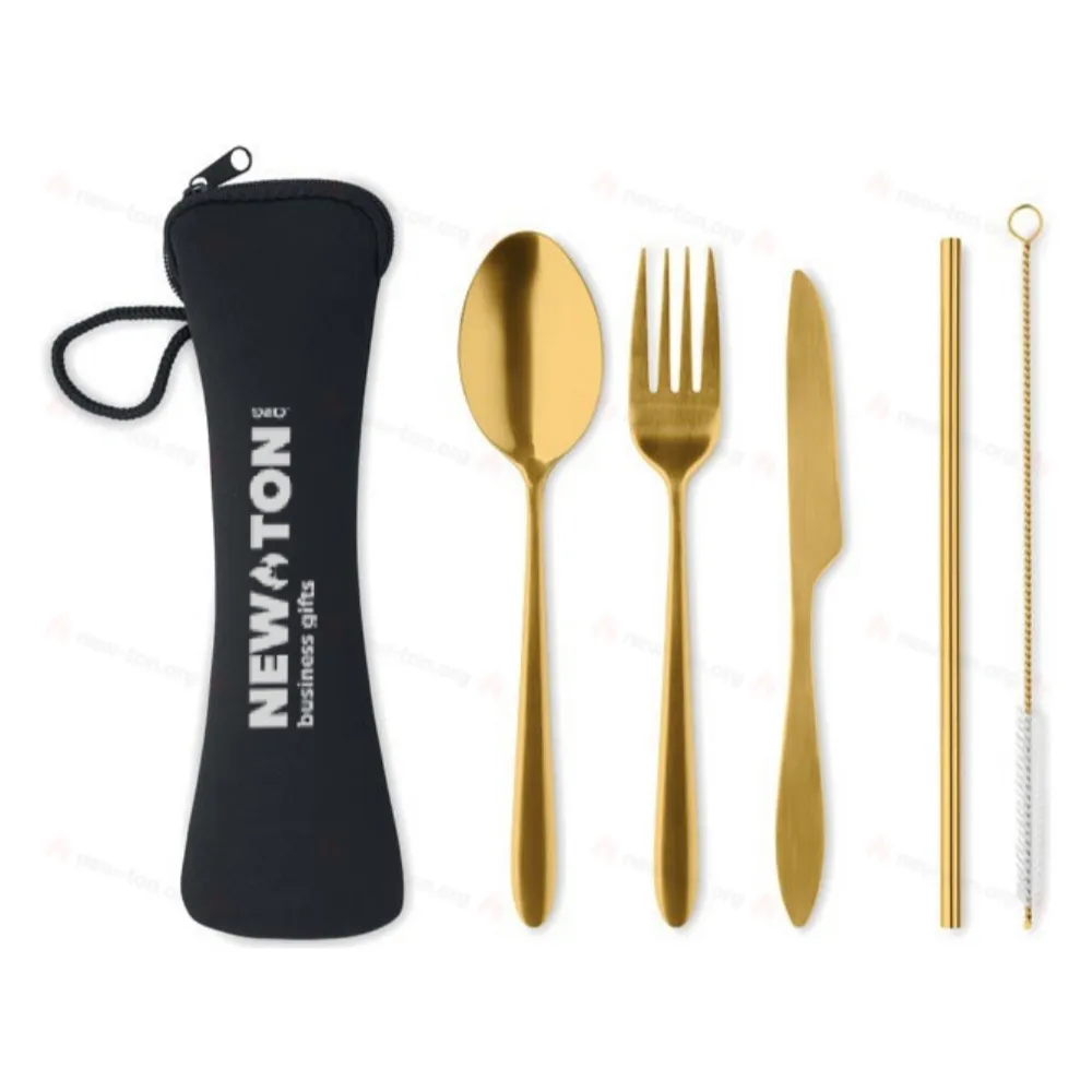 Набор столовых приборов