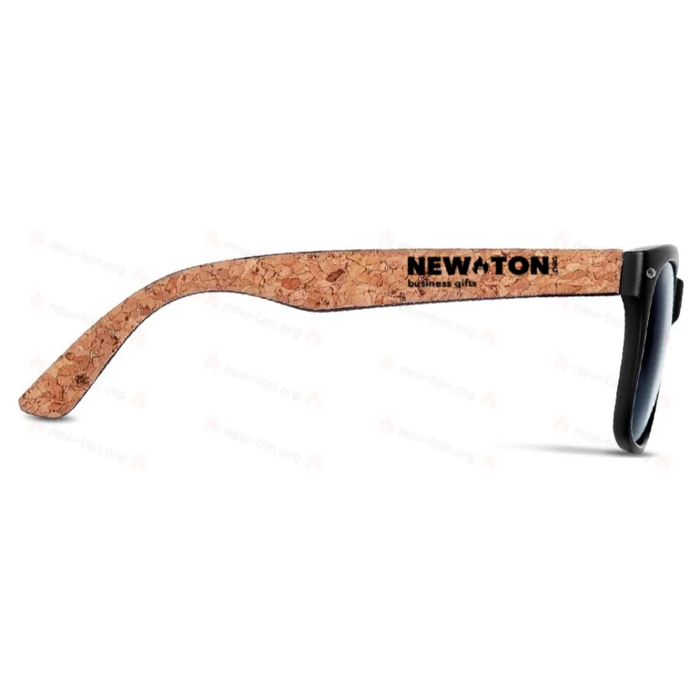 Очки солнечные с пробкой