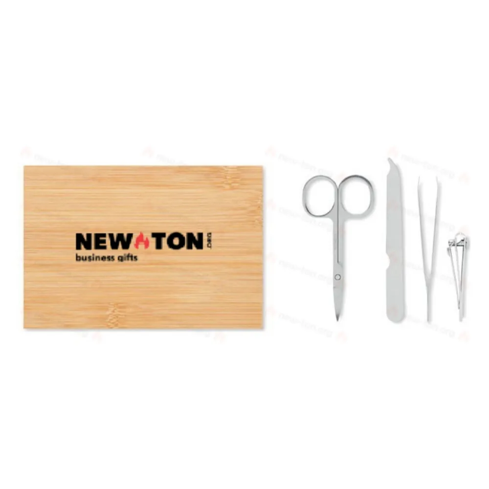 Набор маникюрный