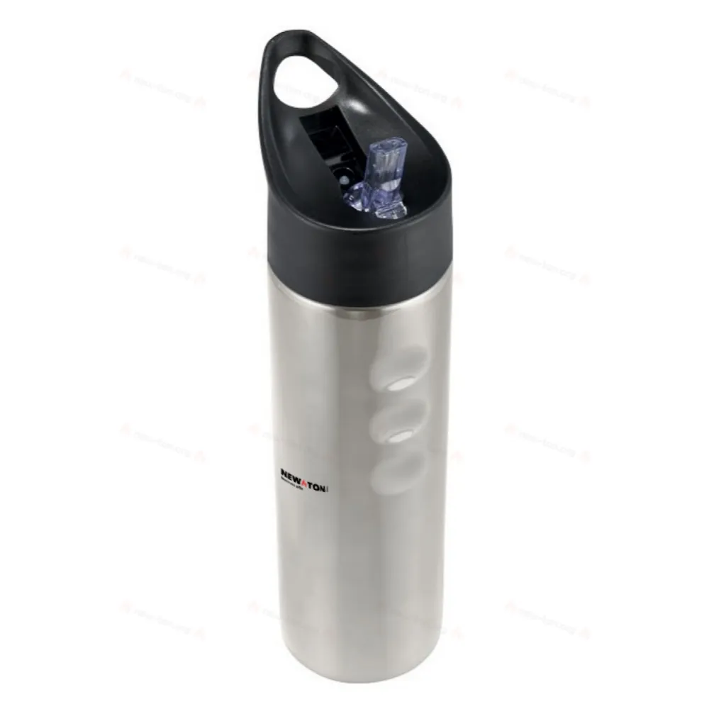
                                                Trixie 750 ml stainless steel sport bottle
                                                