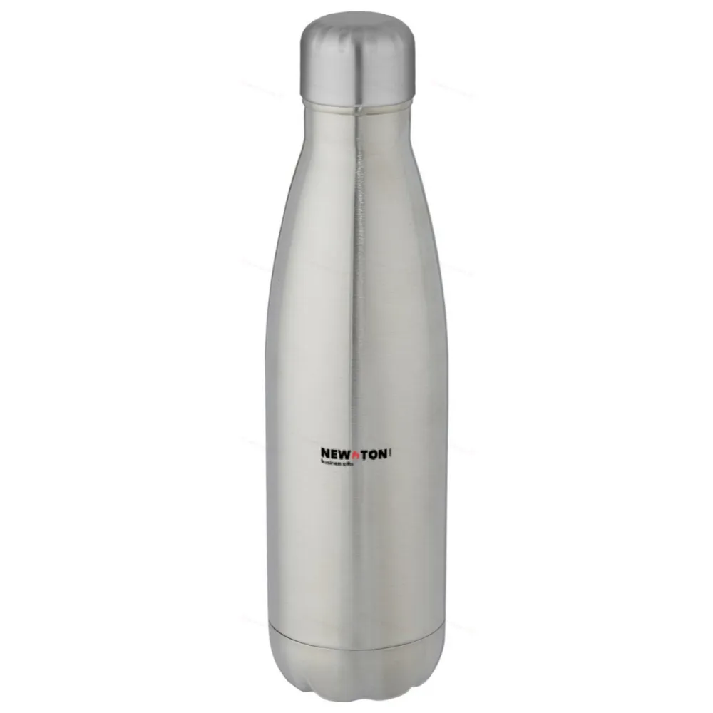 
                                                A stainless steel bottle with a capacity of 500 ml, made from recycled materials and featuring copper vacuum insulation, comes with a certificate.
                                                