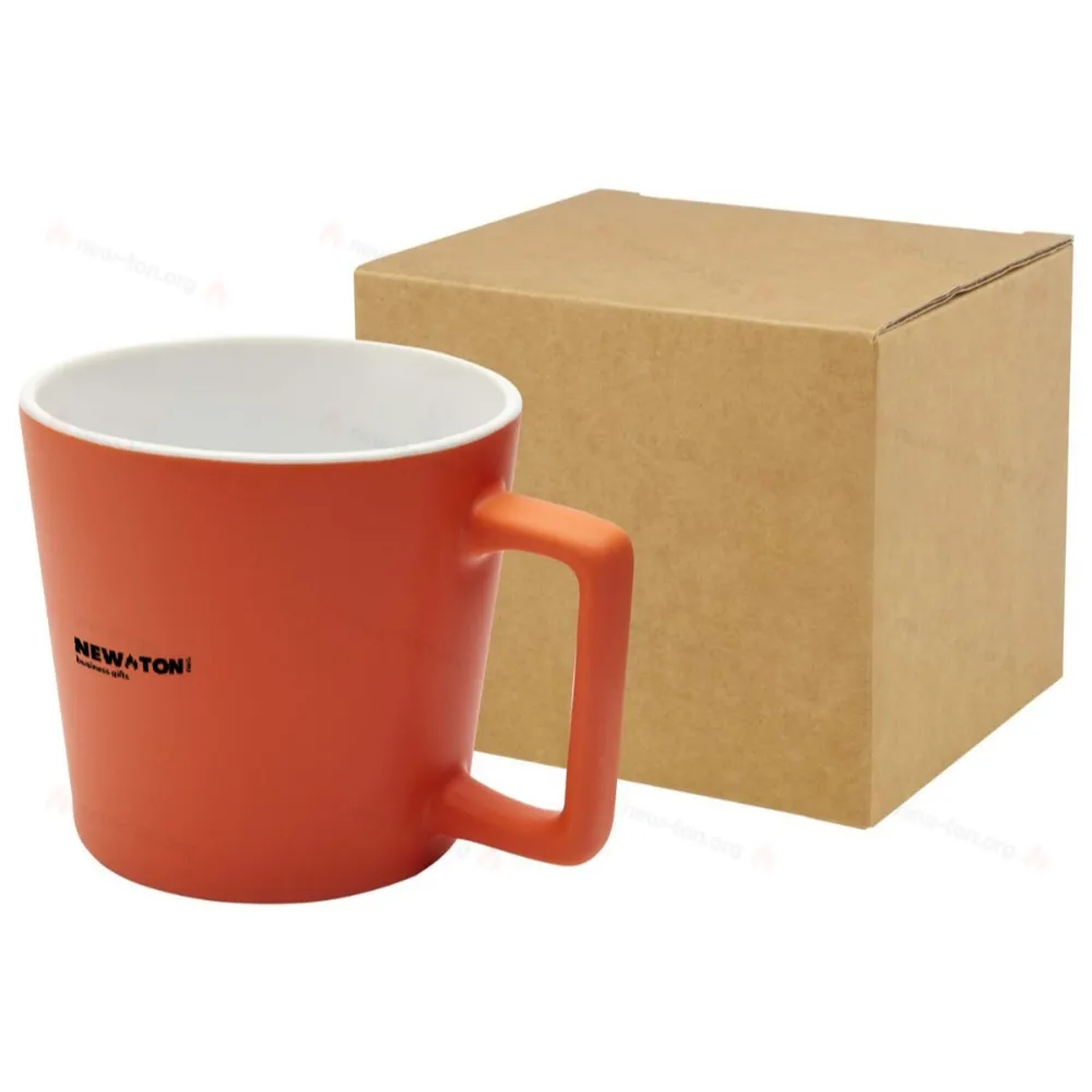 
                                                Cali 370 ml ceramic mug with matt finish
                                                