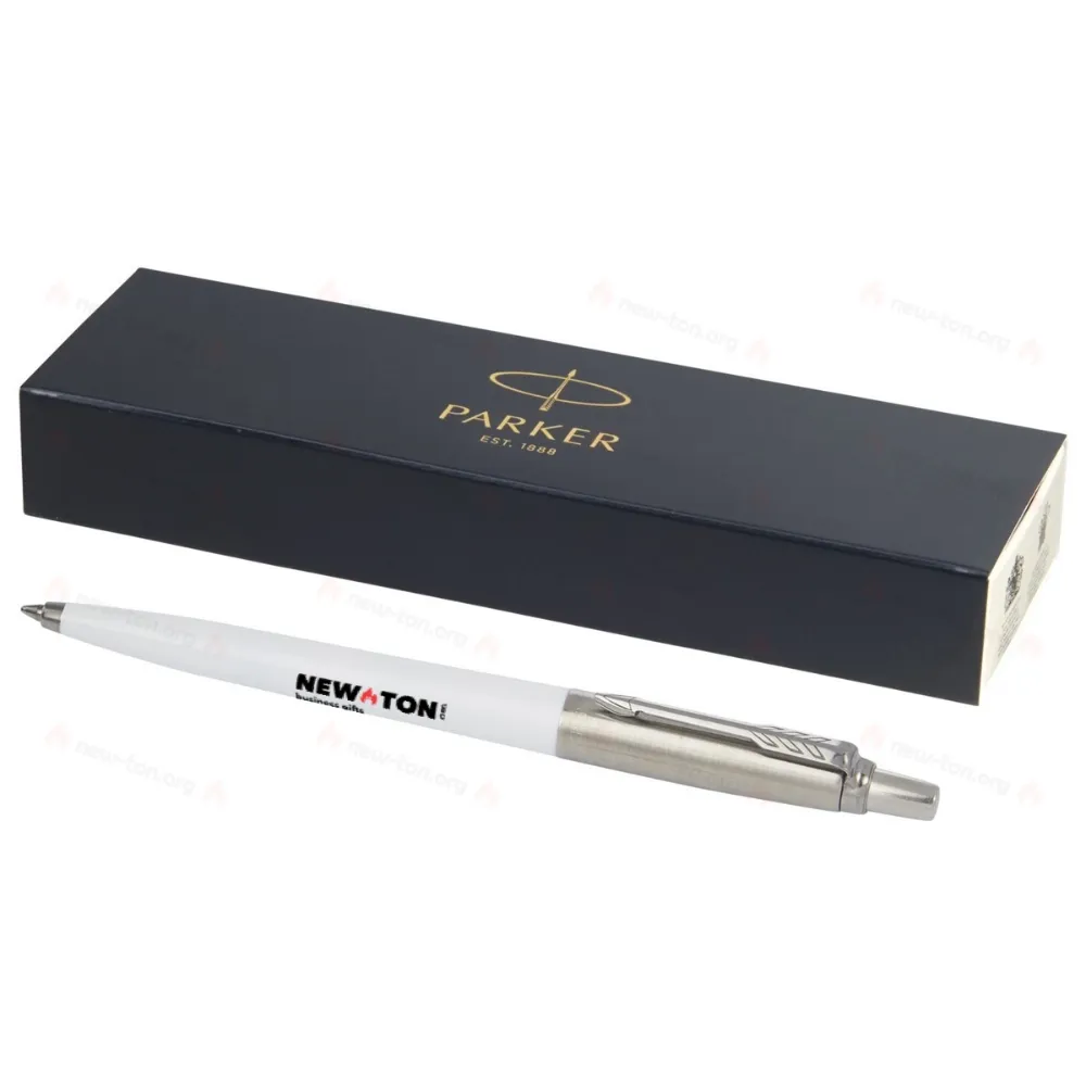 
                                            Parker Jotter Recycled ballpoint pen
                                            