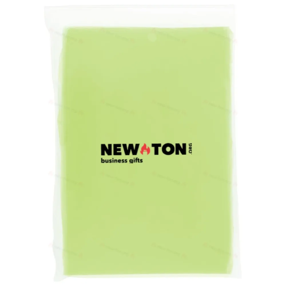 
                                                Mayan disposable rain poncho made from recycled materials with GRS certification, with a storage cover.
                                                